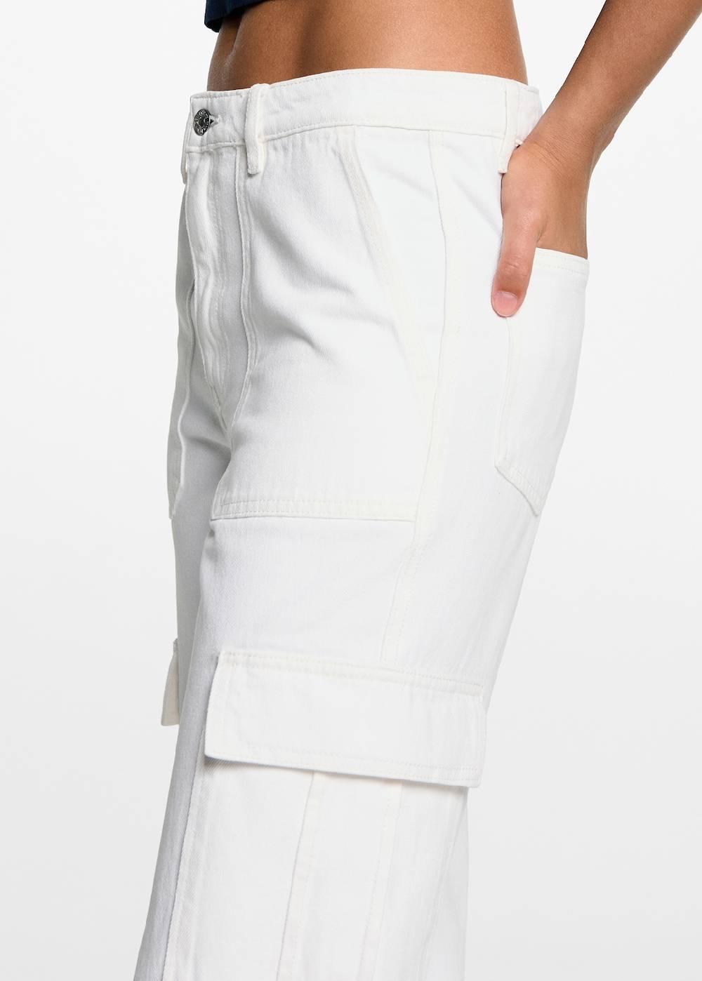Mango Gerade Jeans im Cargo-Stil Online