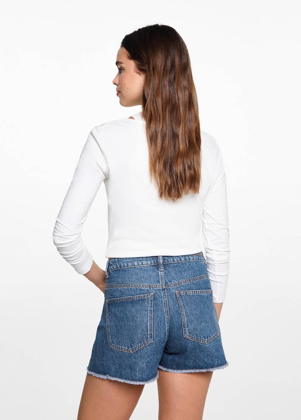 Mango Jeansshorts mit ausgefranstem Saum Tägliche Deals