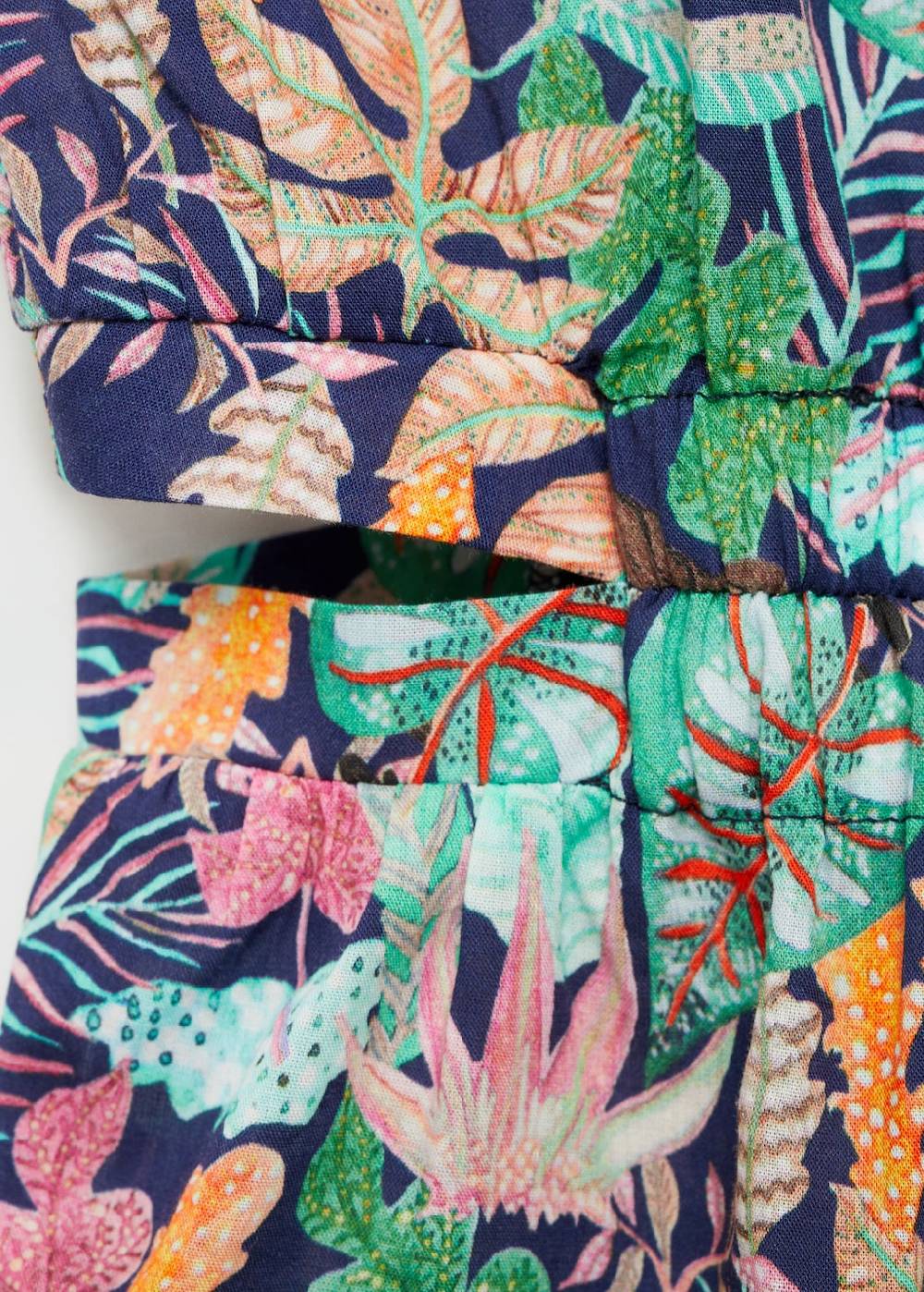 Mango Jumpsuit mit Tropen-Print Meist gekauft
