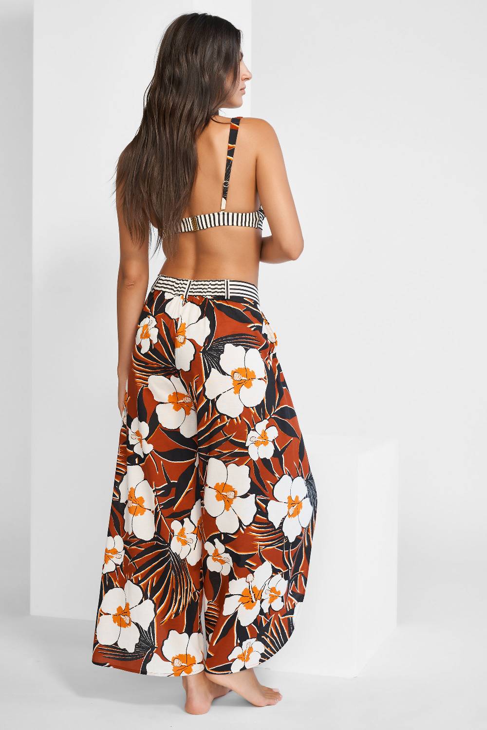 Maryan Mehlhorn PANTS Speichern exportieren