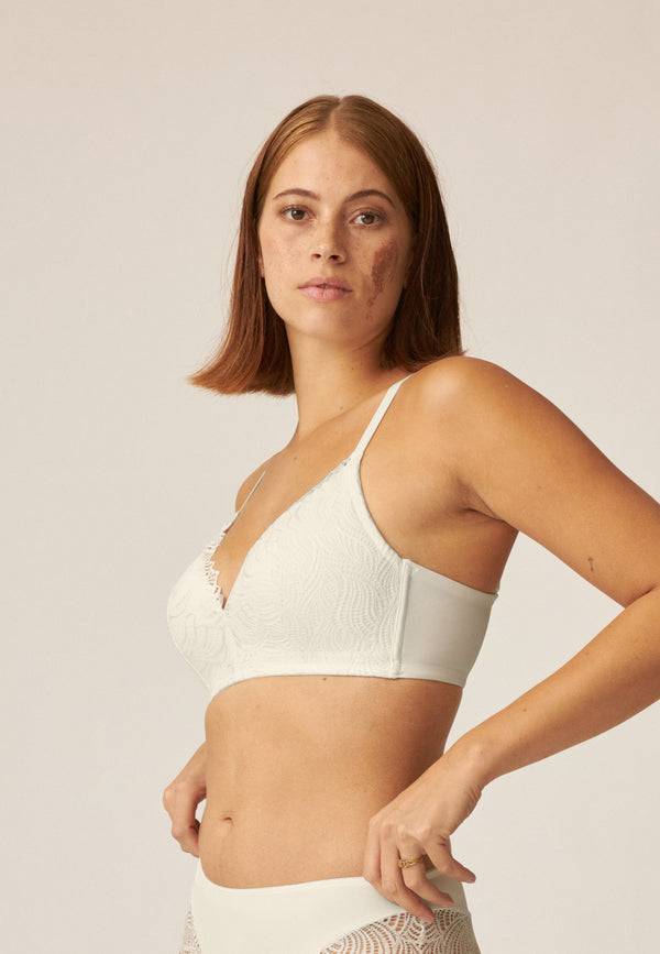 Naturana Soft-BH mit Schale und Spitze - Ecru Exklusive Angebote