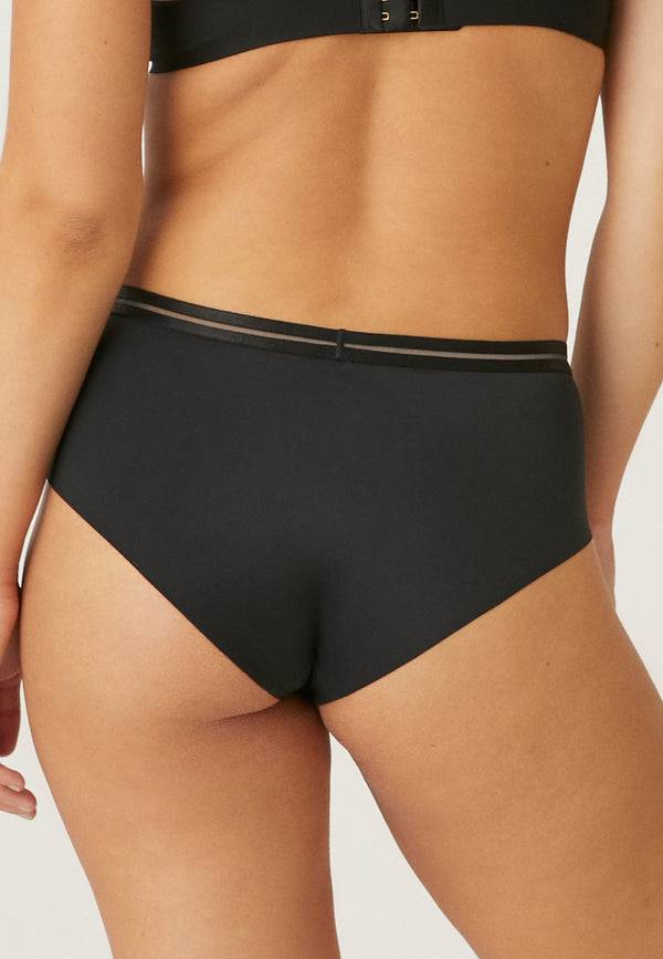 Naturana Clean Cut Panty mit Mesh-Details - Schwarz JETZT KAUFEN