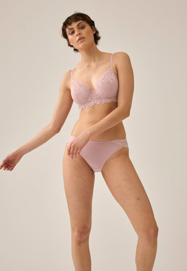Naturana Slip mit Spitzendetails - Pink Rose Letzter Tag