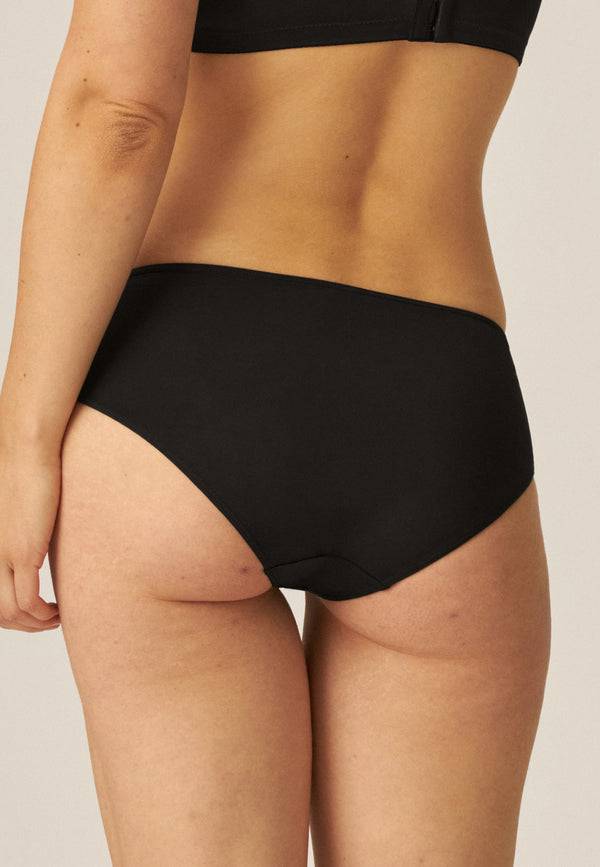 Naturana Softer Slip mit Glanzband - Schwarz Begrenzt auf 3 Tage