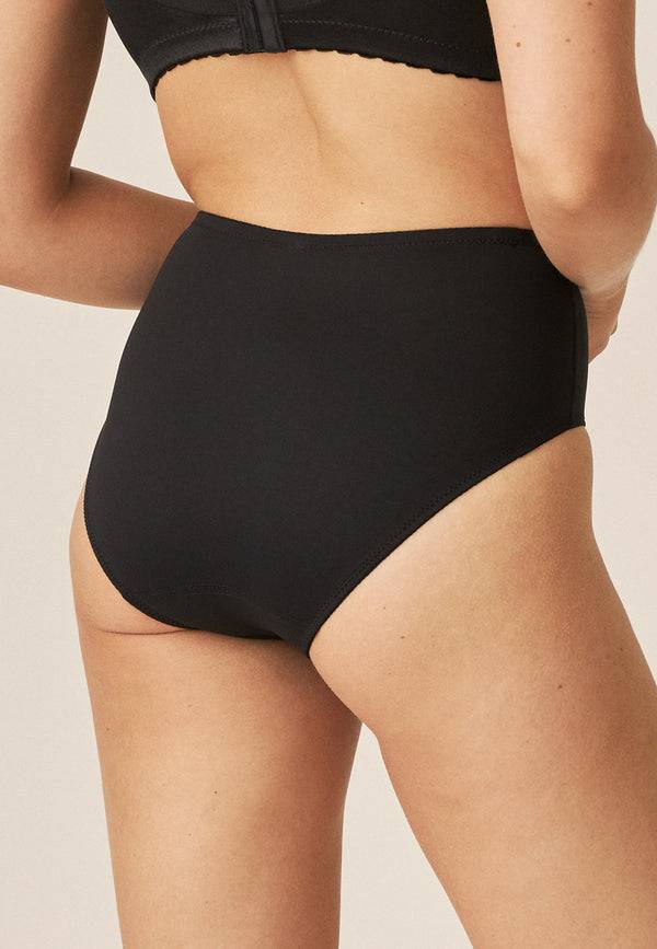 Naturana Minimizer Slip - Schwarz Letzter Tag
