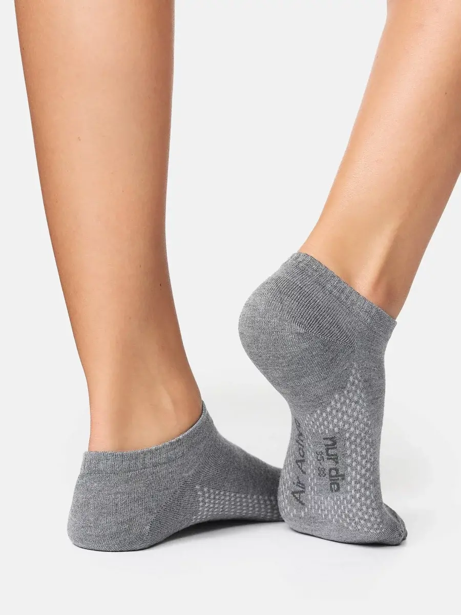 Nur Die 5-Pack Sneakersocken Bambus¹ - hellgraumelange - Größe 39-42 im Angebot