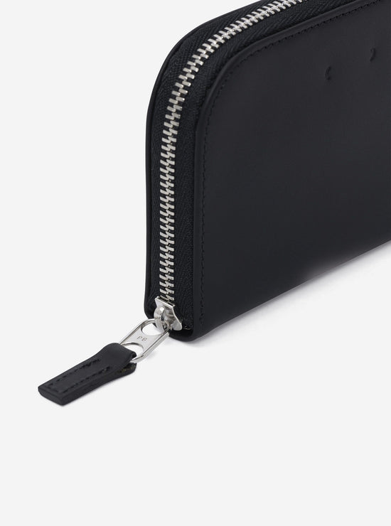 PB 0110 CM 1.1 Schwarz Begrenztes Angebot