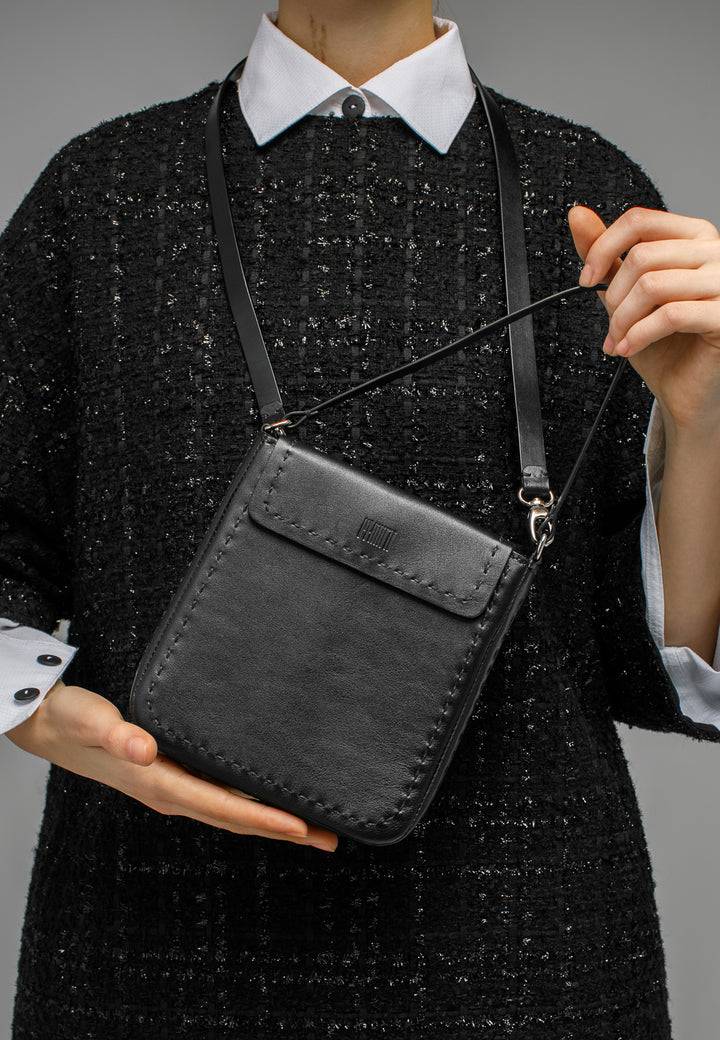 Philini Handtasche in schwarz - Saphira Letzte 2 Tage