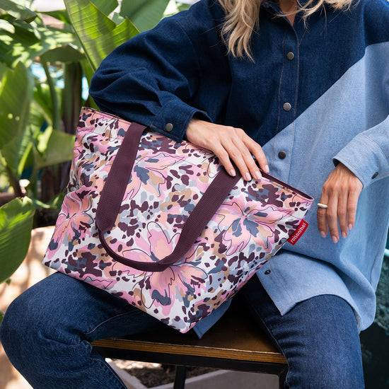 Reisenthel shopper M flora rose (Handtasche,rosa) Discount Store für neue Produkte