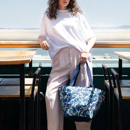 Reisenthel shopper M flora blue (Handtasche,blau) Super Rabatt