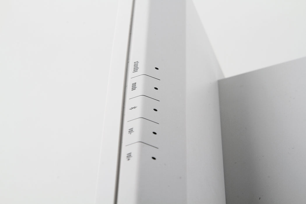 Schwaiger Hybrid Hi-Fi Lautsprechersystem mit Vakuum Röhrenverstärker (Bluetooth, NFC, AUX, USB, etc.) 50% Rabatt mit kostenlosem Versand