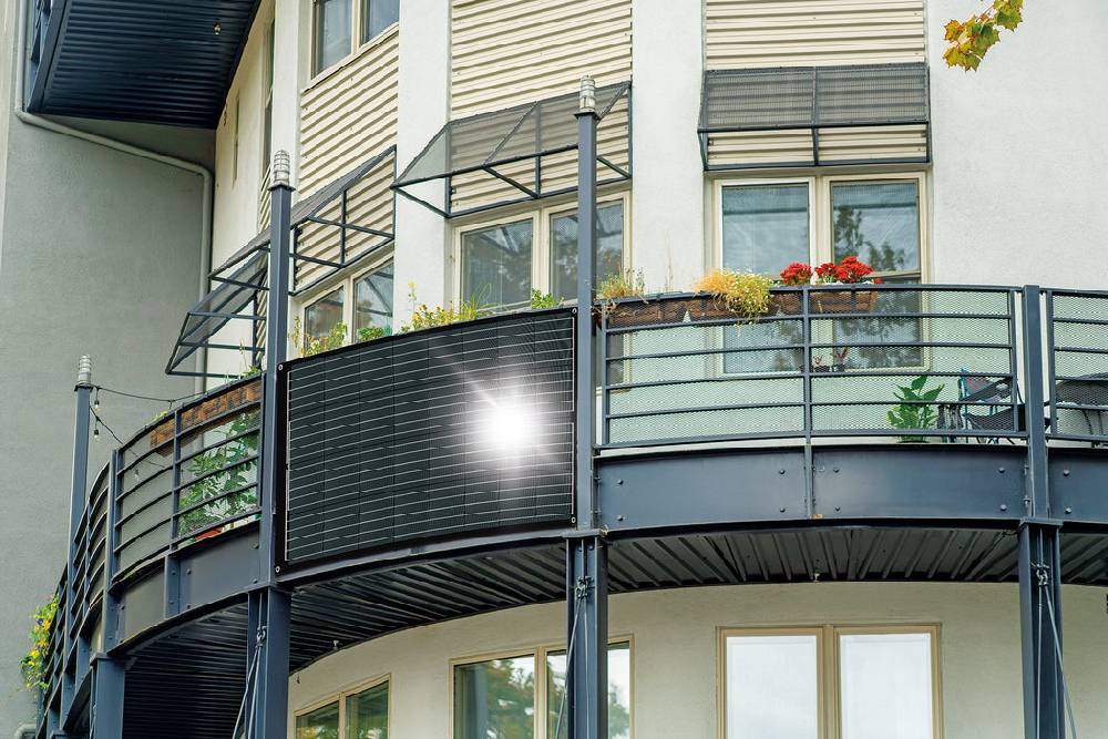 Schwaiger Solarmodul flexibel 100Wp Sonderangebot der Fabrik