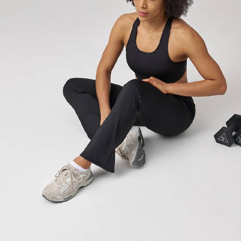 Snocks Leggings mit Schlag aus recyceltem Polyester Bis zu 60% Rabatt