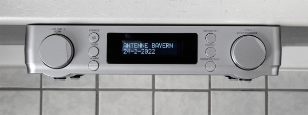 Soundmaster Küchenunterbauradio mit DAB+/UKW, LED-Arbeitsplatzbeleuchtung Exklusive Angebote