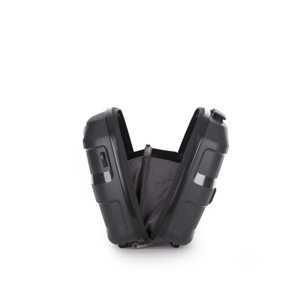 Stratic Straw + Beauty Case black Fabrikpreis